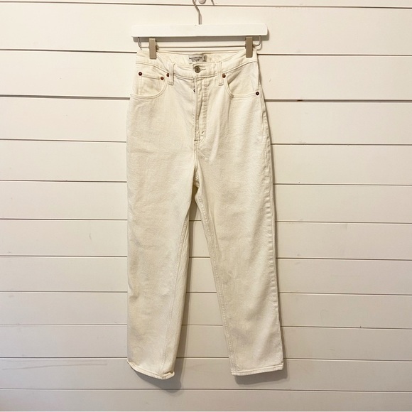 Abercrombie & Fitch | Women’s Curve Love the Ankle Straight High Rise Jeans 27/4 - Picture 1 of 8